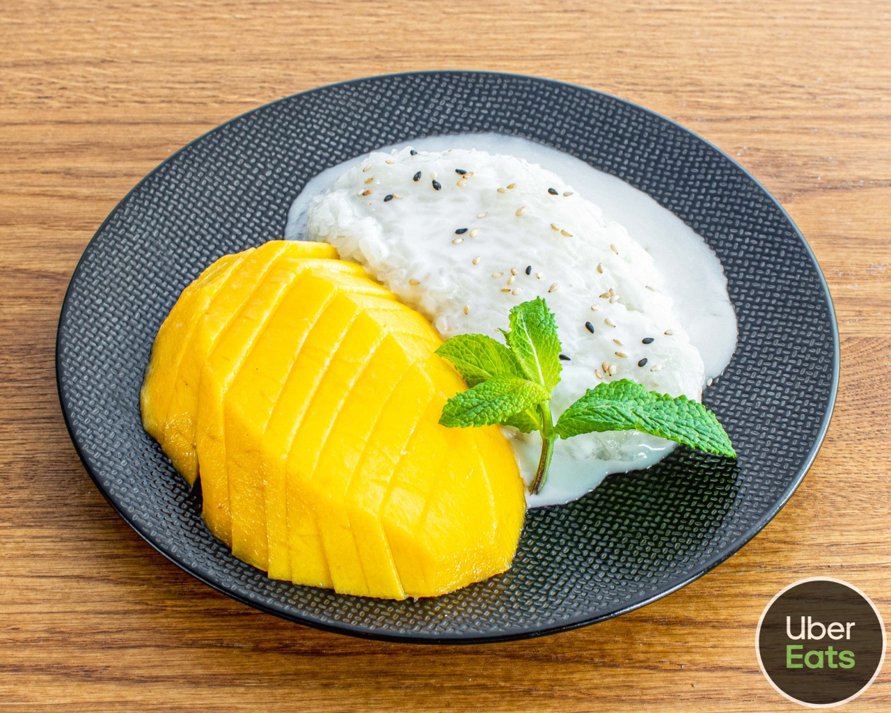 Kao niao mamuang (mango sticky rice)