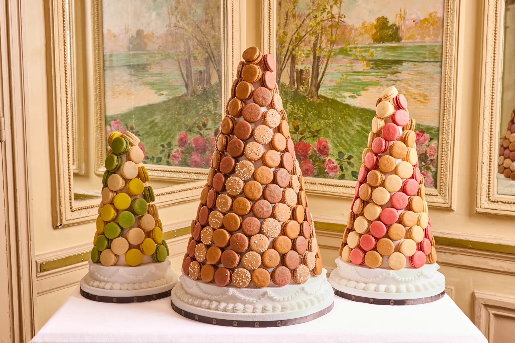 Pyramide de Macarons (150 pièces)