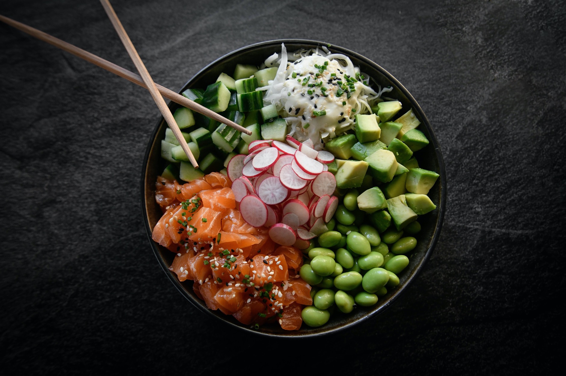 Poke Salmon 🥢🐟🥑🥒🥗🍚