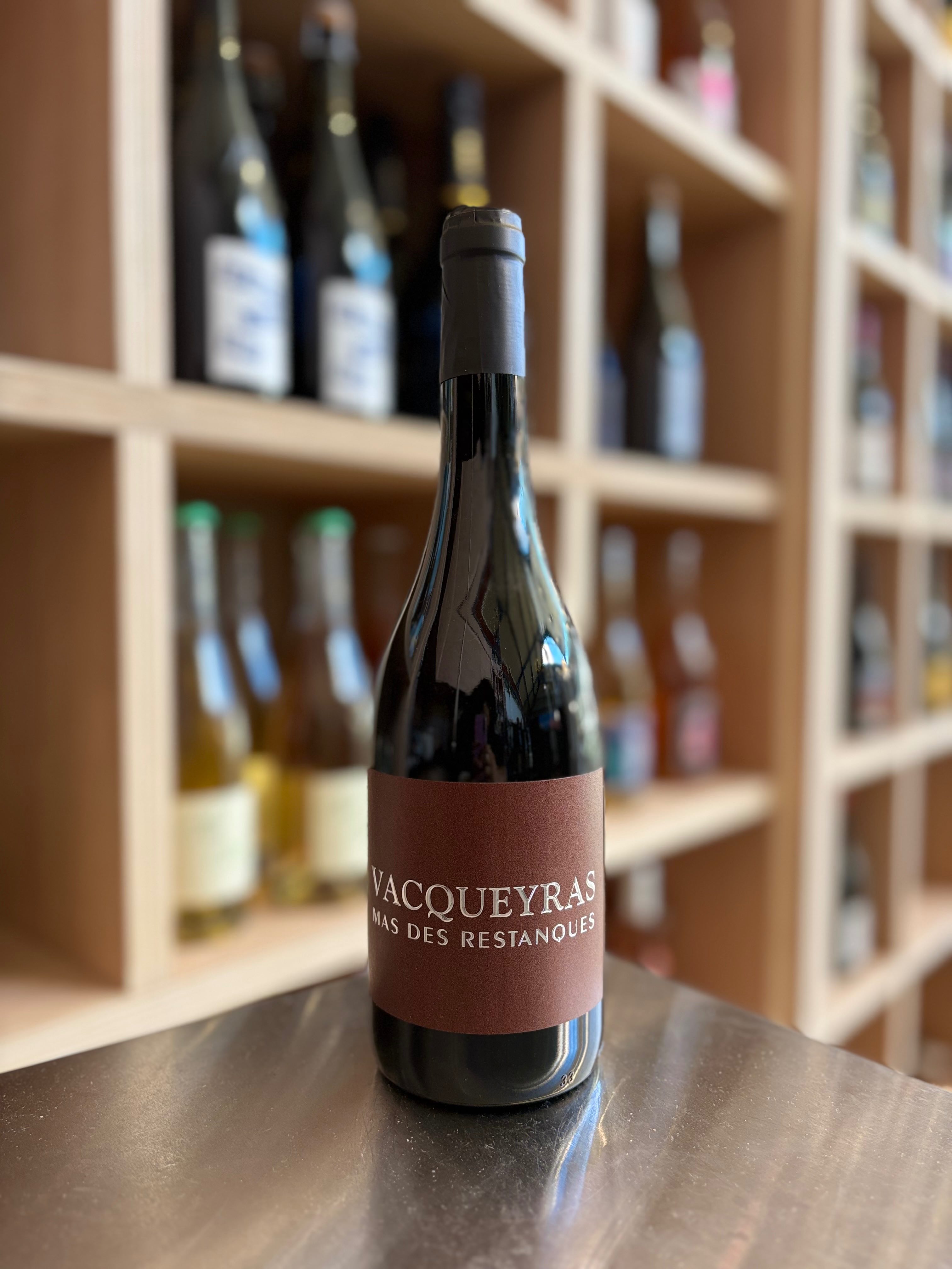Rhône Rouge: Vacqueyras 2022 - Mas de Restanques 75 Cl
