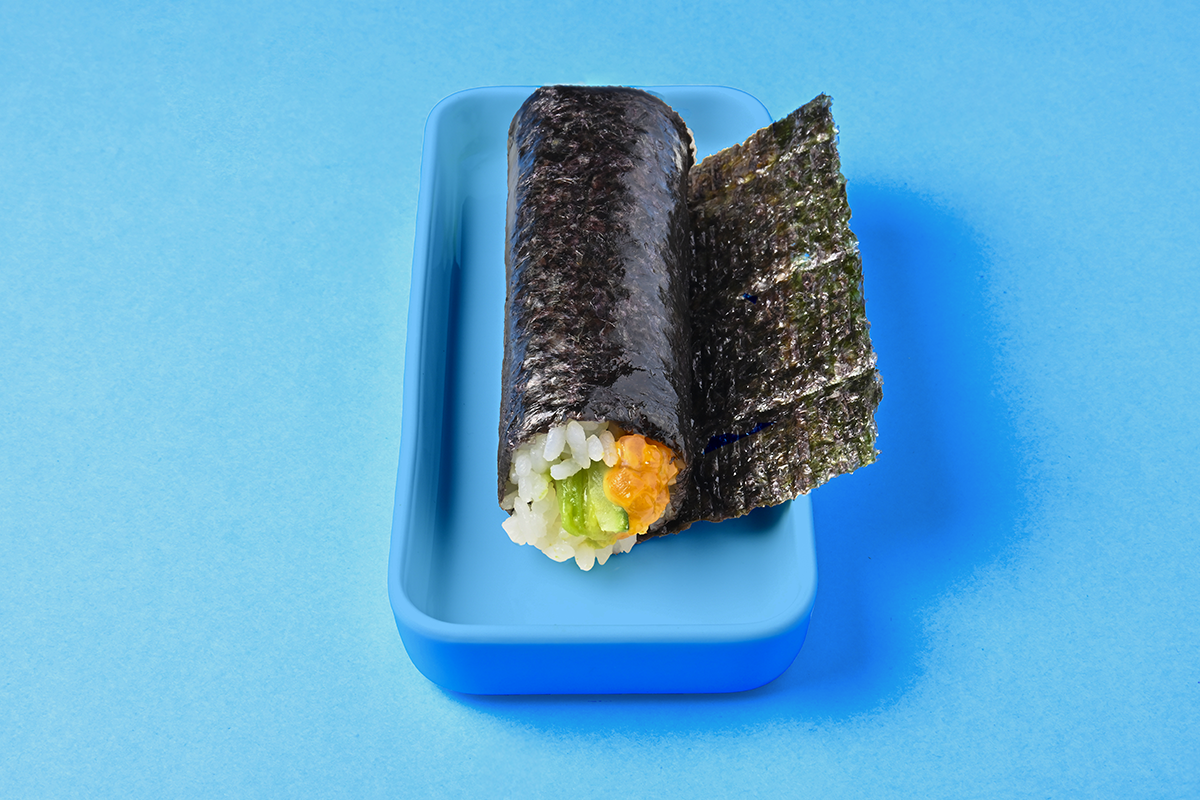 HAND ROLL SAUMON MARINÉ 🌶️