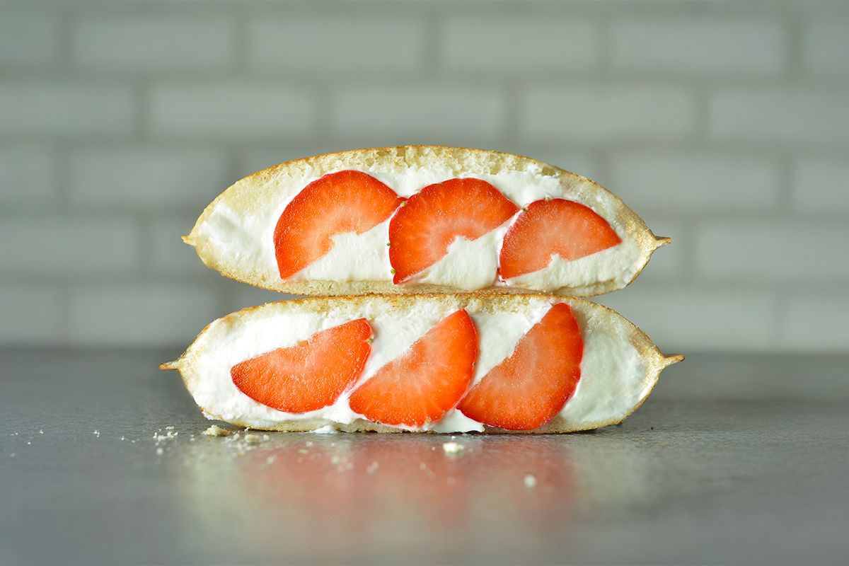 SANDO CHO FRAISE