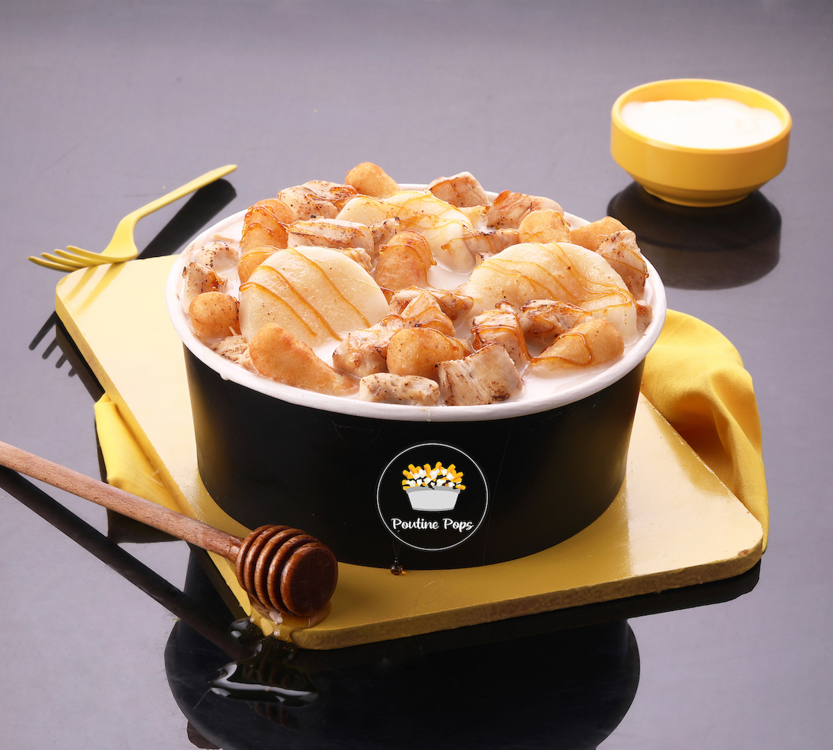 POUTINE CHÈVRE & MIEL 🥔