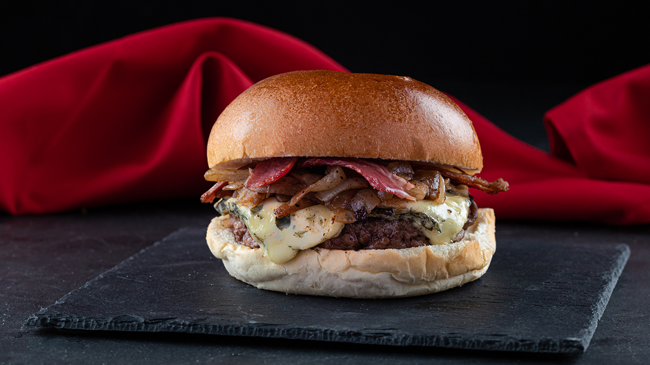 LE BLUE ONION BURGER 🥓