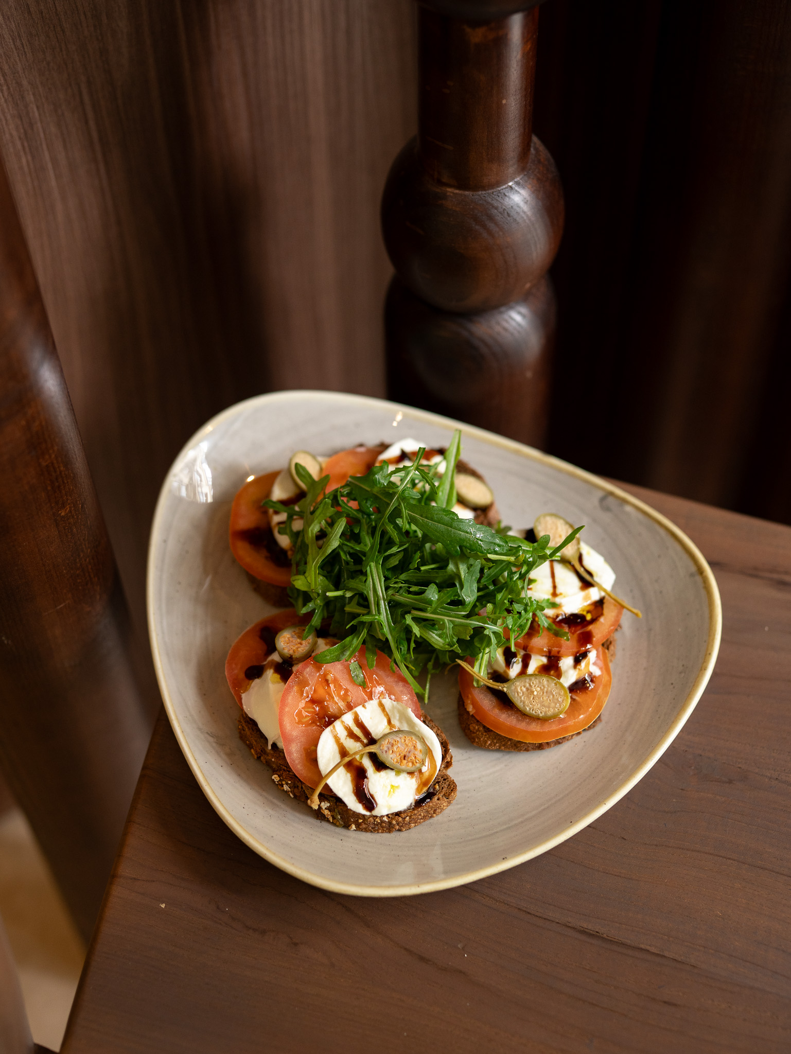 Tartine Caprese