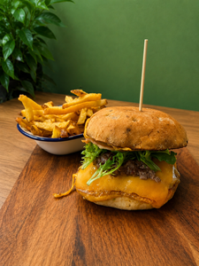 Smash burger des Docks et ses frites fraiches